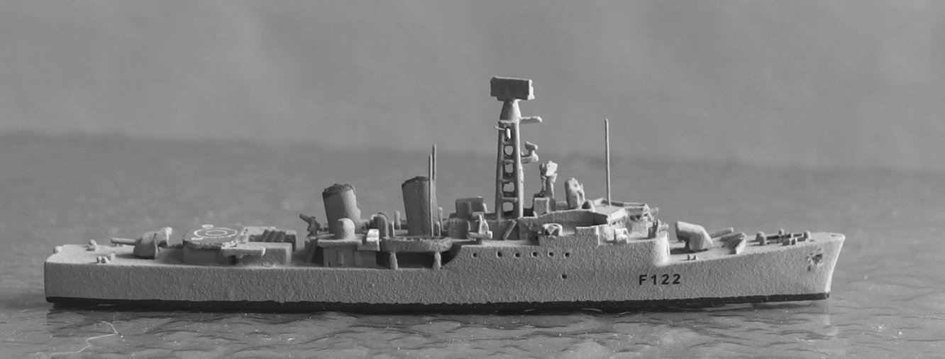 01 - ALK 333 - B - HMS Gurkha